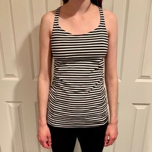Lululemon tank